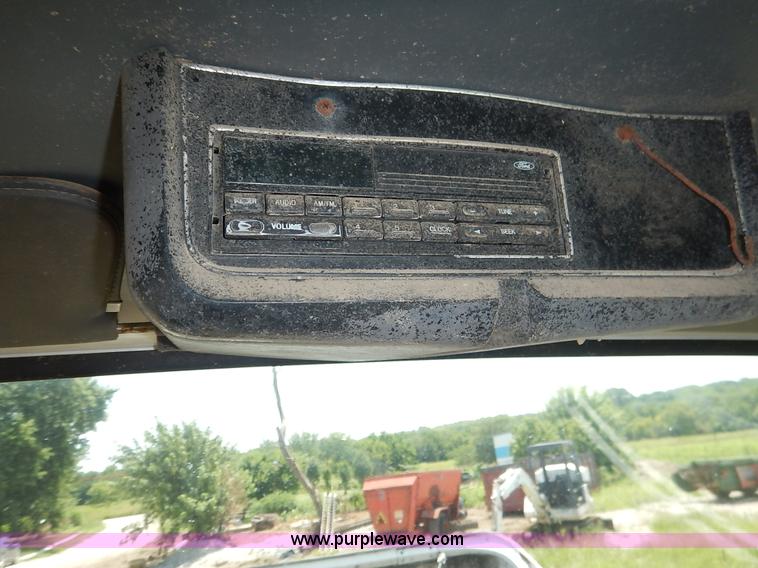 image for item J3767 1996 Ford LN8000F Roto Mix feed truck