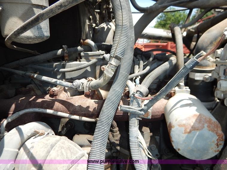 image for item J3767 1996 Ford LN8000F Roto Mix feed truck