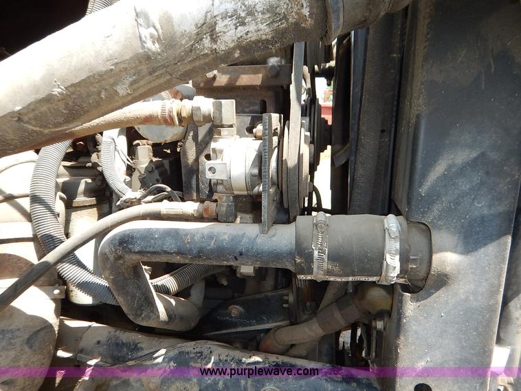 image for item J3767 1996 Ford LN8000F Roto Mix feed truck