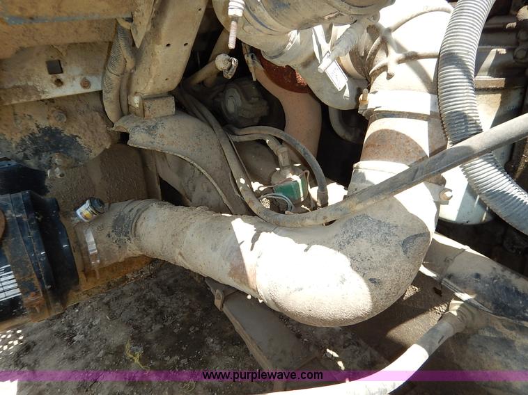 image for item J3767 1996 Ford LN8000F Roto Mix feed truck