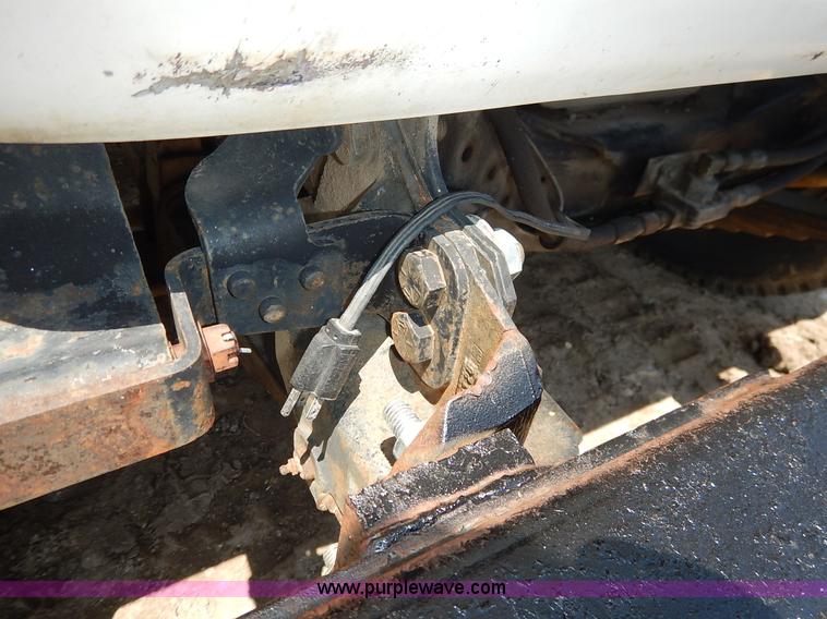 image for item J3767 1996 Ford LN8000F Roto Mix feed truck