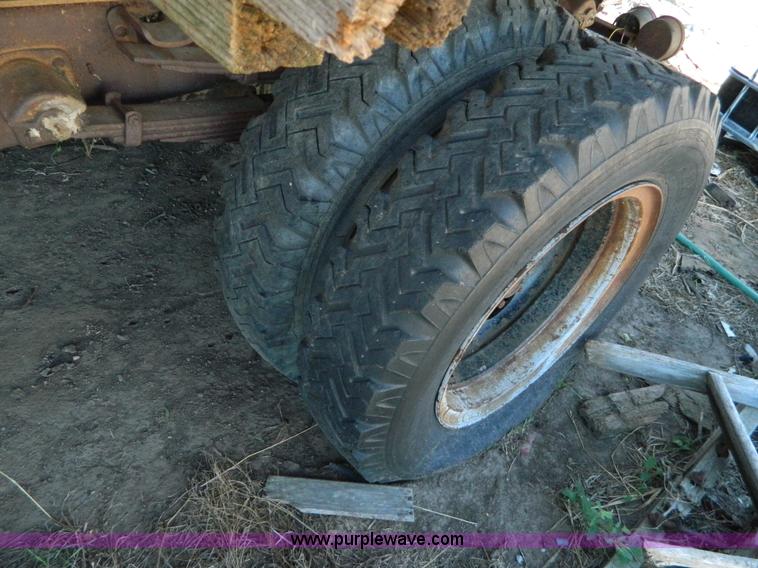 image for item J5242 1958 Ford flatbed truck