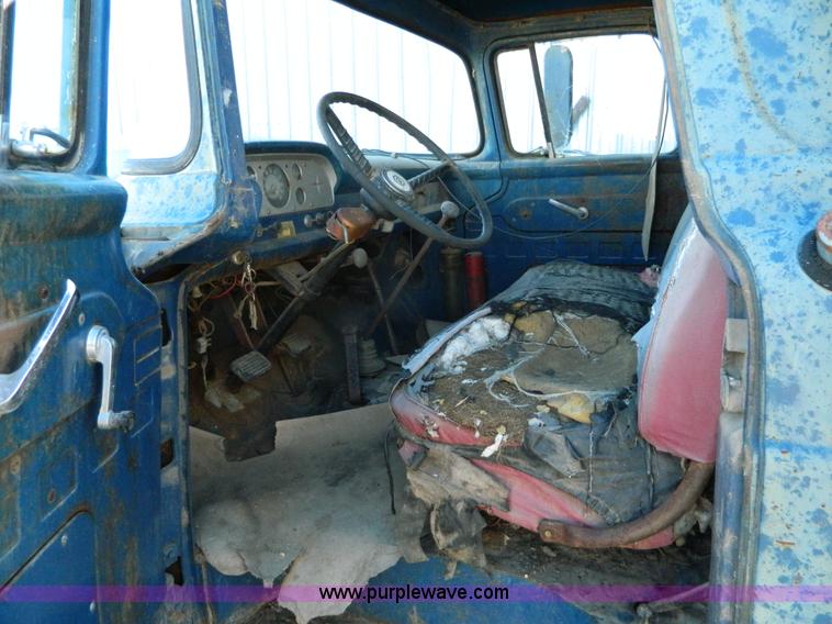 image for item J5242 1958 Ford flatbed truck