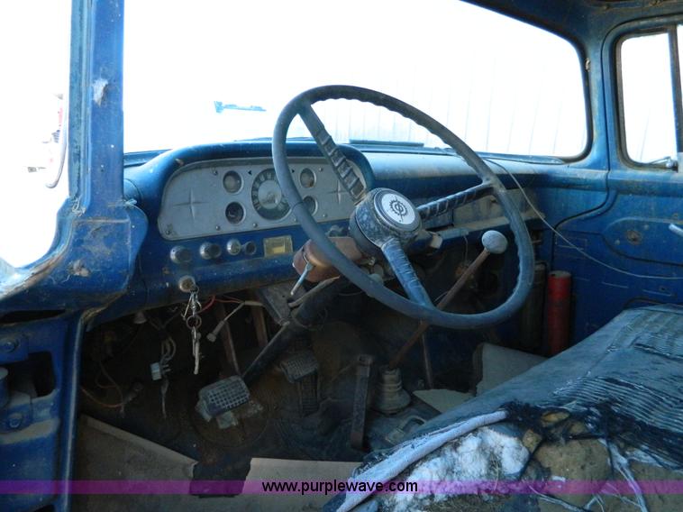 image for item J5242 1958 Ford flatbed truck