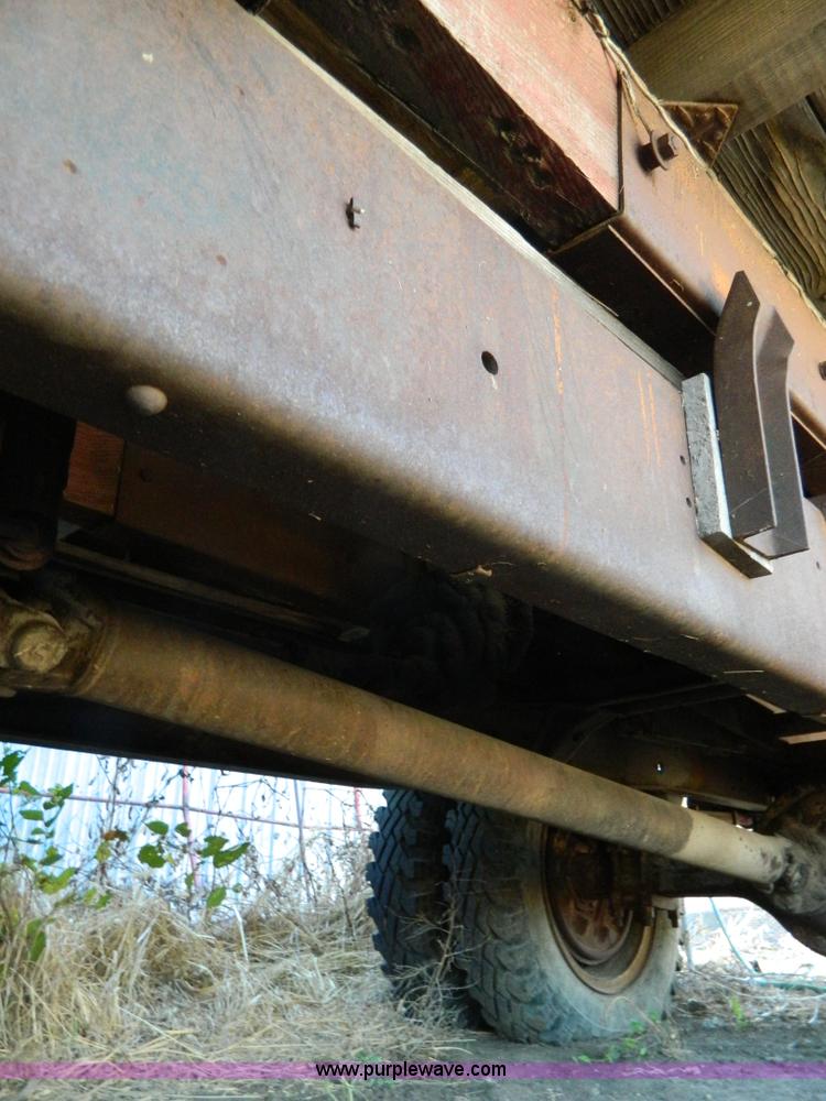 image for item J5242 1958 Ford flatbed truck