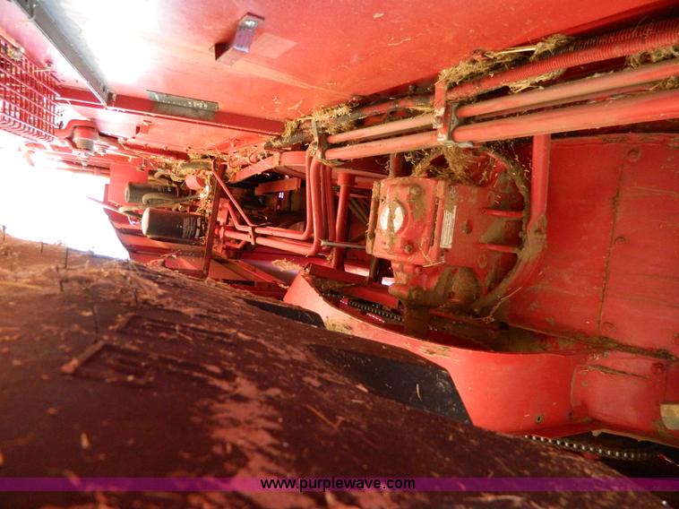 image for item J5245 1992 Case IH 1680 combine