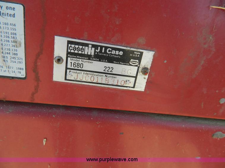 image for item J5245 1992 Case IH 1680 combine