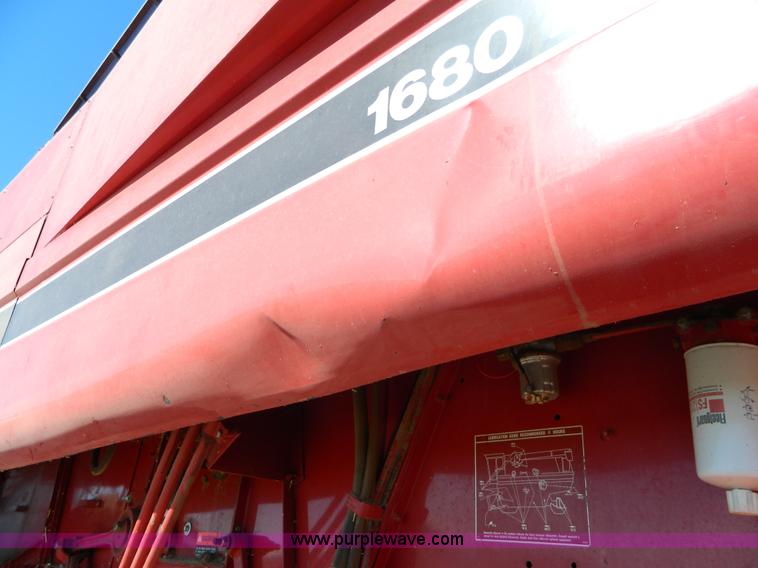 image for item J5245 1992 Case IH 1680 combine