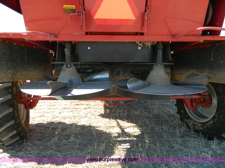 image for item J5245 1992 Case IH 1680 combine