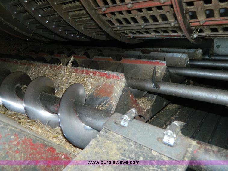 image for item J5245 1992 Case IH 1680 combine