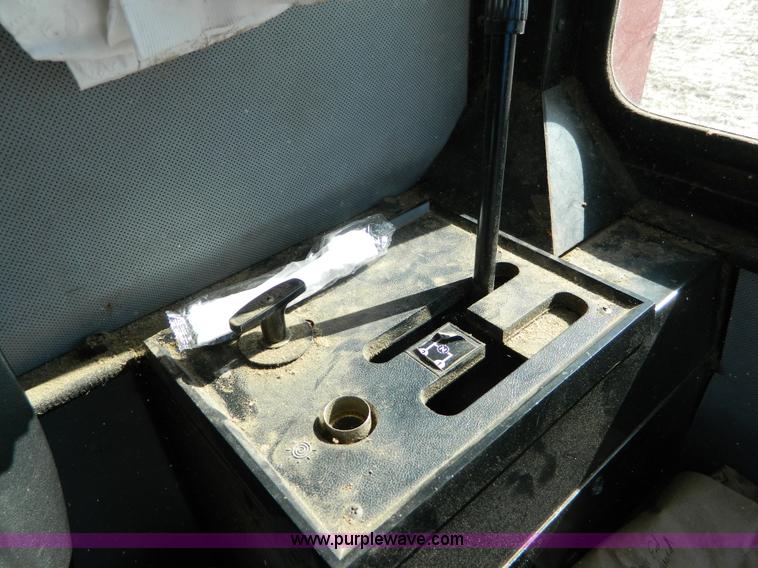 image for item J5245 1992 Case IH 1680 combine