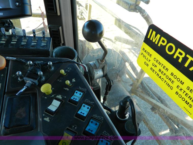 image for item J5246 1995 Ag-Chem RoGator 854 self-propelled sprayer