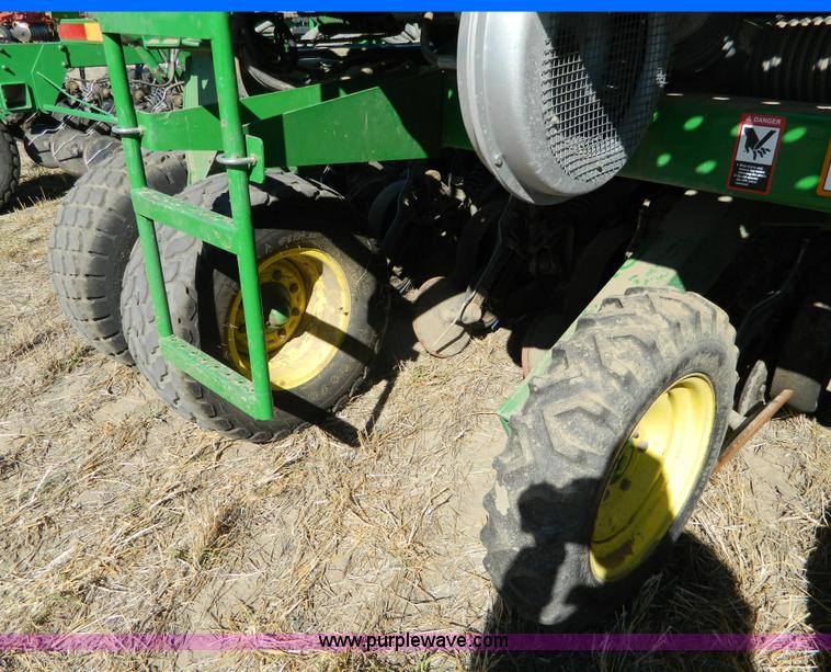 image for item J5247 John Deere 1890 grain drill