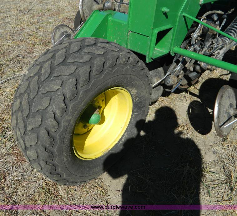 image for item J5247 John Deere 1890 grain drill