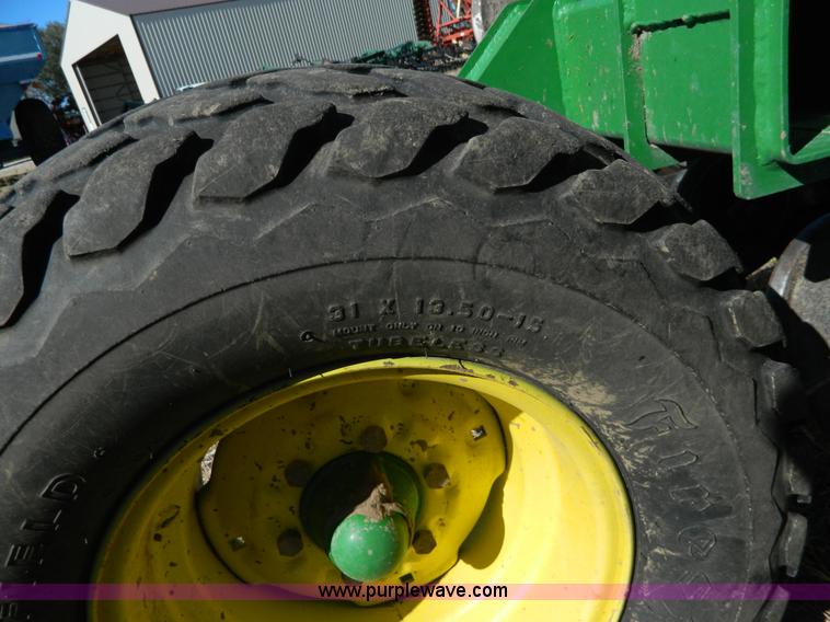 image for item J5247 John Deere 1890 grain drill