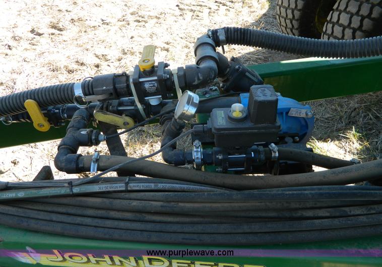 image for item J5247 John Deere 1890 grain drill