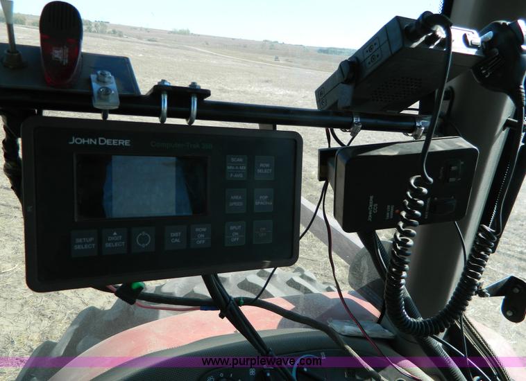 image for item J5247 John Deere 1890 grain drill