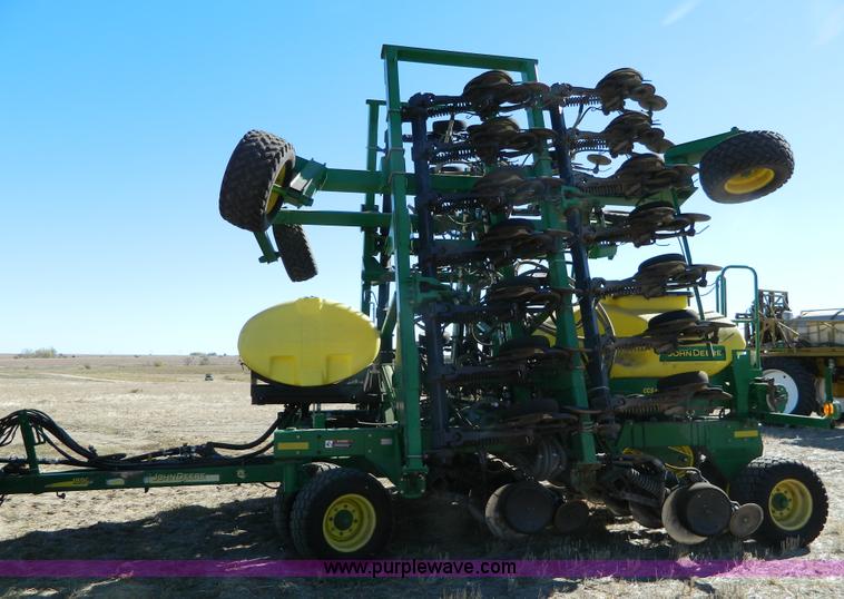 image for item J5247 John Deere 1890 grain drill