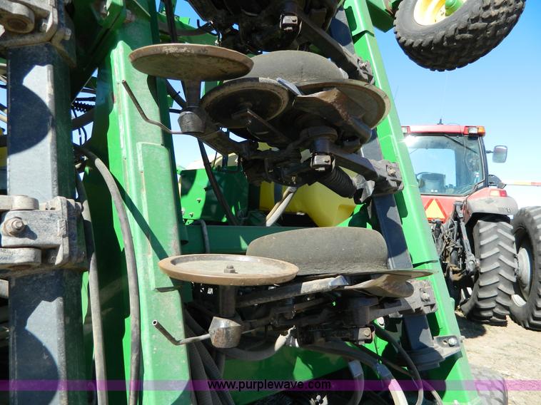 image for item J5247 John Deere 1890 grain drill