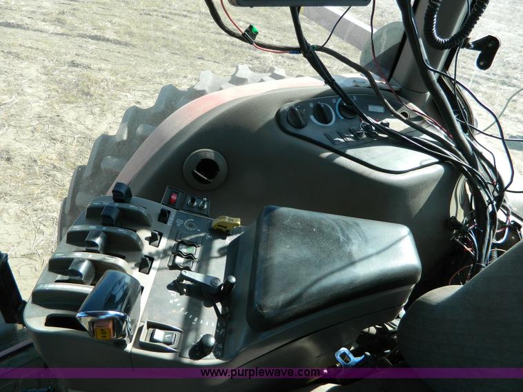 image for item J5248 2001 Case IH MX240 MFWD tractor