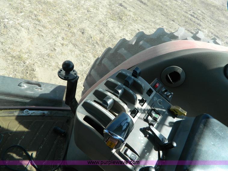 image for item J5248 2001 Case IH MX240 MFWD tractor