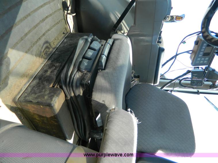 image for item J5248 2001 Case IH MX240 MFWD tractor