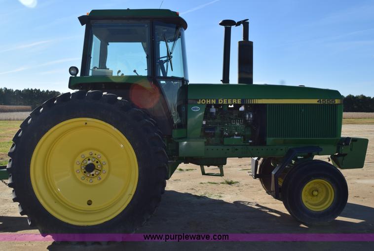image for item J8488 1989 John Deere 4555 tractor