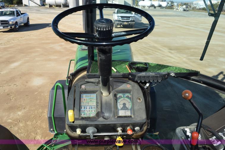 image for item J8488 1989 John Deere 4555 tractor