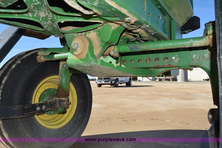 image for item J8488 1989 John Deere 4555 tractor