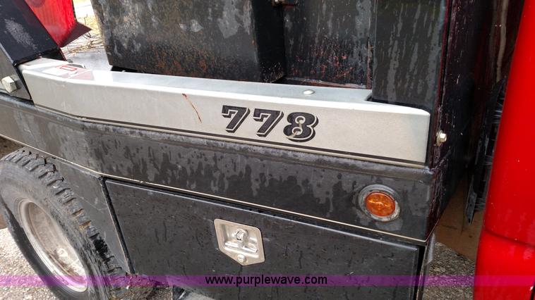 image for item K1245 2014 DewEze 778 bale bed