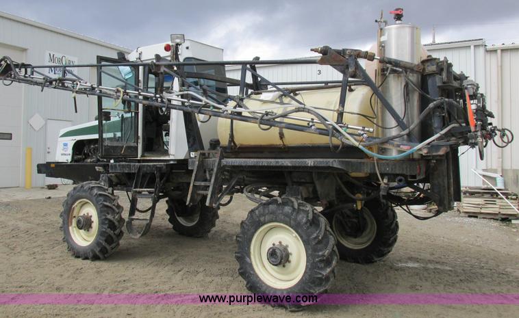 image for item K2229 Wilmar Xplorer 6200 self-propelled sprayer