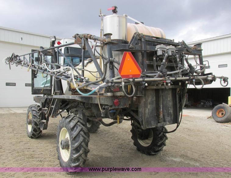 image for item K2229 Wilmar Xplorer 6200 self-propelled sprayer