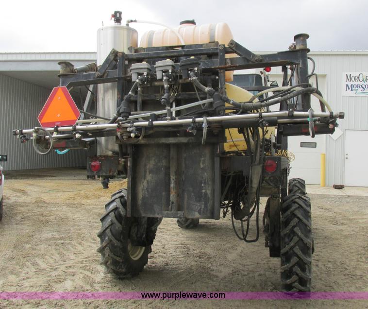 image for item K2229 Wilmar Xplorer 6200 self-propelled sprayer