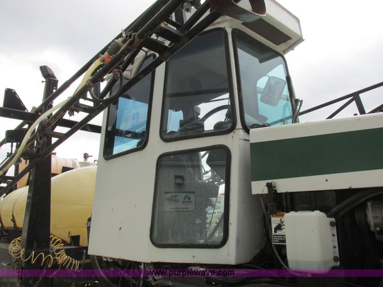 image for item K2229 Wilmar Xplorer 6200 self-propelled sprayer