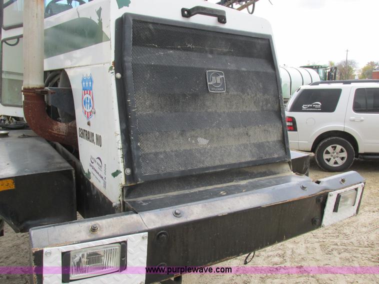 image for item K2229 Wilmar Xplorer 6200 self-propelled sprayer