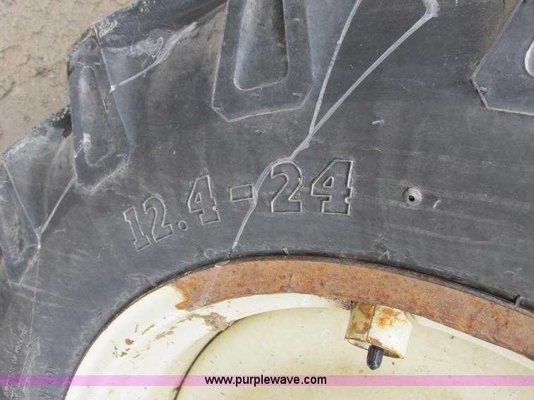 image for item K2229 Wilmar Xplorer 6200 self-propelled sprayer