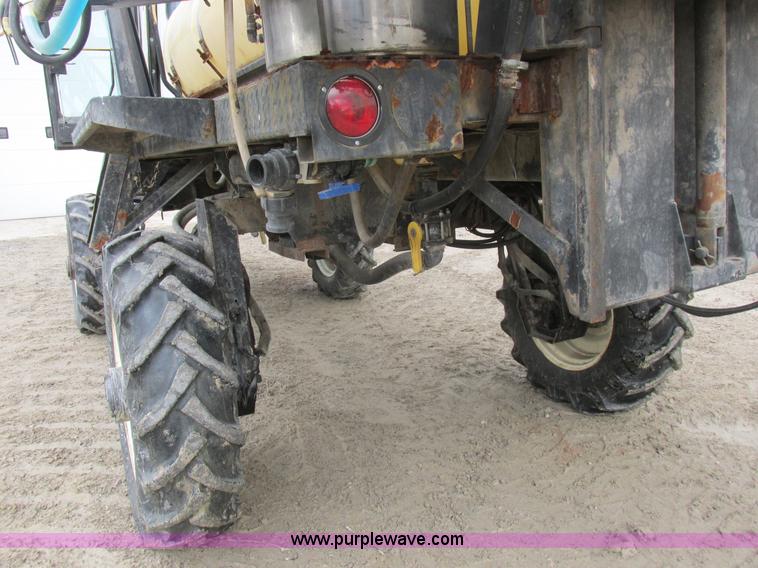 image for item K2229 Wilmar Xplorer 6200 self-propelled sprayer