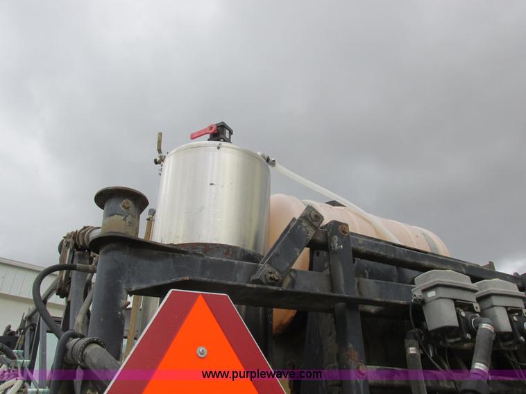 image for item K2229 Wilmar Xplorer 6200 self-propelled sprayer