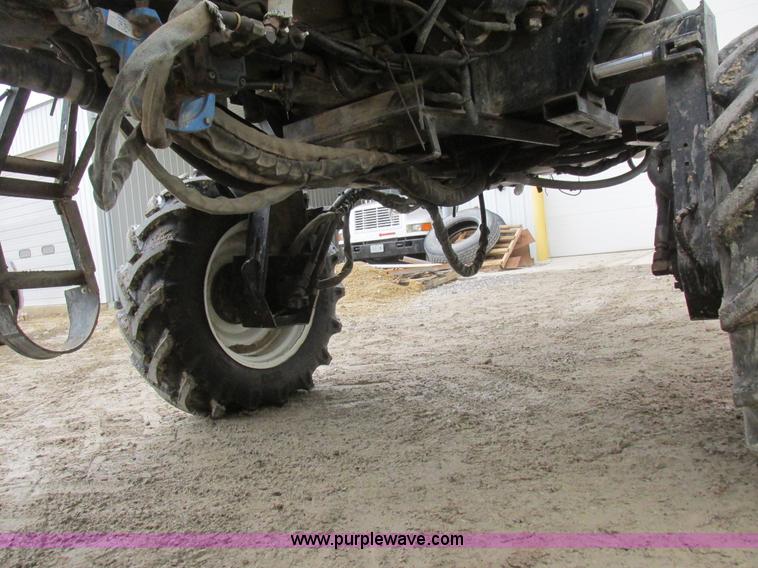 image for item K2229 Wilmar Xplorer 6200 self-propelled sprayer