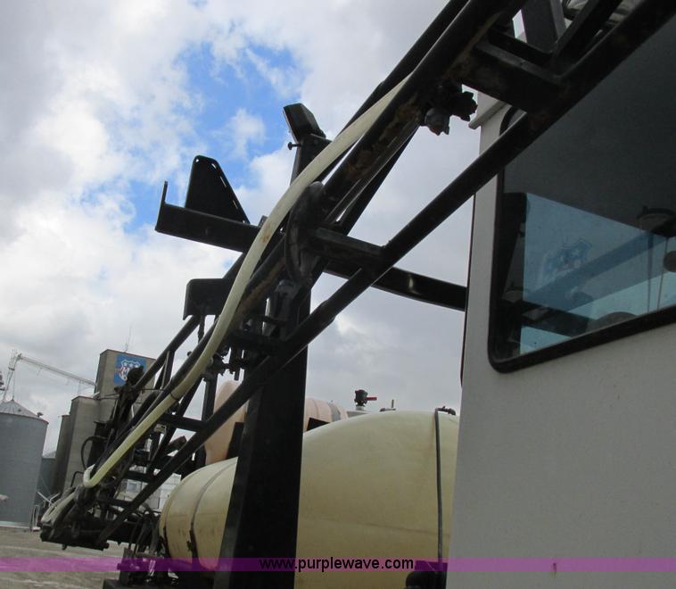 image for item K2229 Wilmar Xplorer 6200 self-propelled sprayer