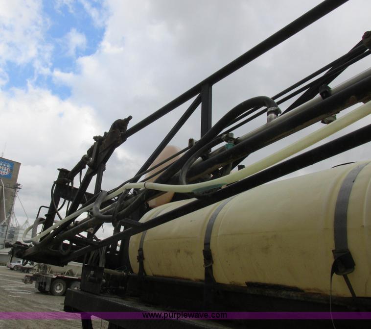 image for item K2229 Wilmar Xplorer 6200 self-propelled sprayer