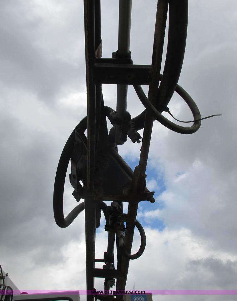 image for item K2229 Wilmar Xplorer 6200 self-propelled sprayer