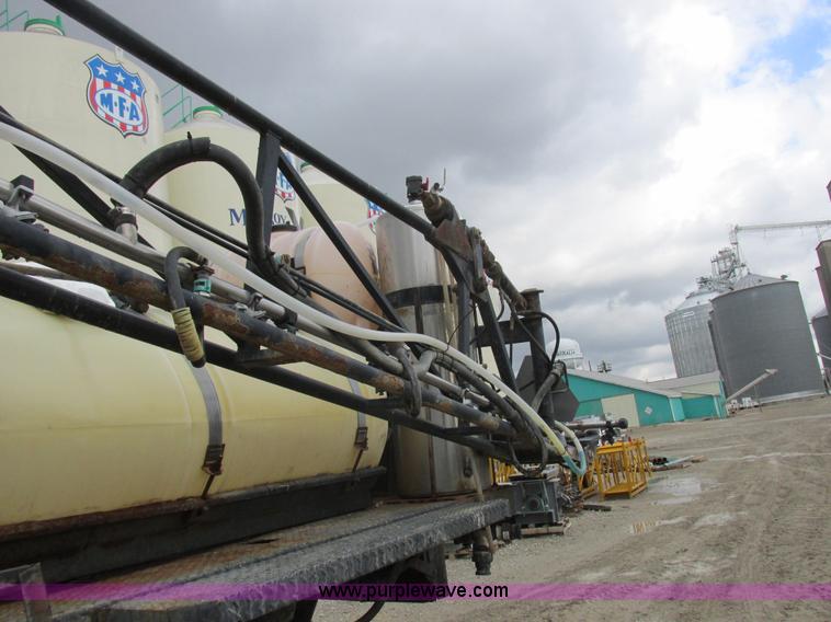 image for item K2229 Wilmar Xplorer 6200 self-propelled sprayer