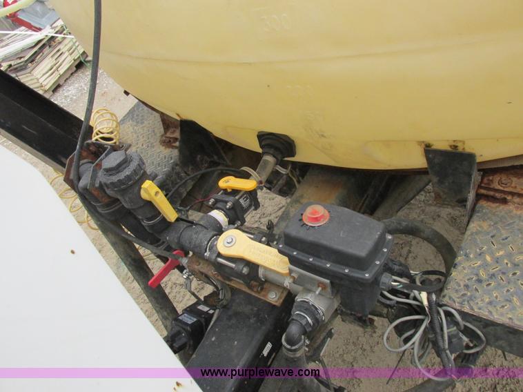 image for item K2229 Wilmar Xplorer 6200 self-propelled sprayer