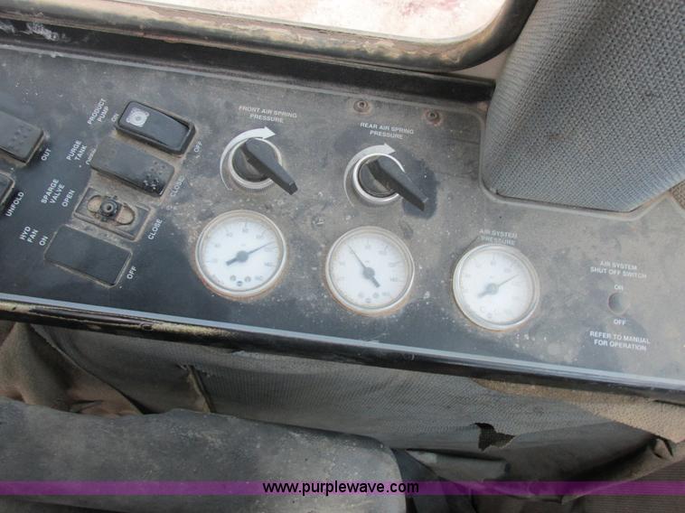 image for item K2229 Wilmar Xplorer 6200 self-propelled sprayer