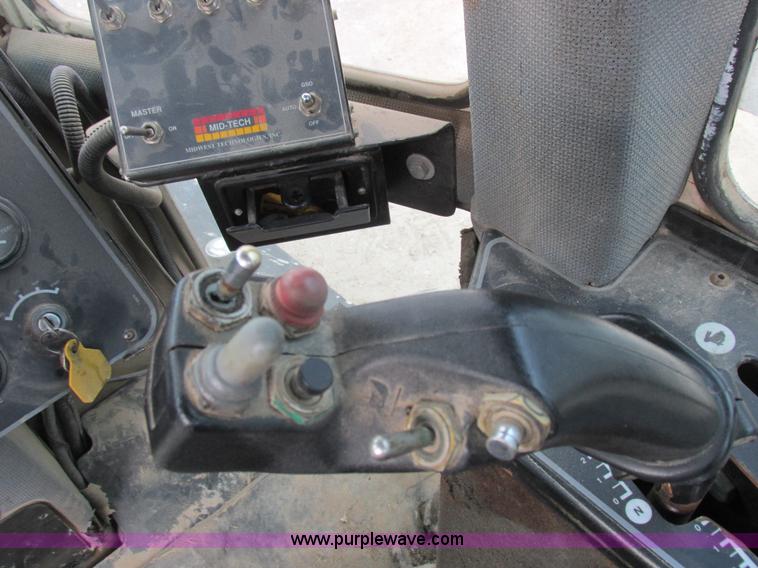 image for item K2229 Wilmar Xplorer 6200 self-propelled sprayer