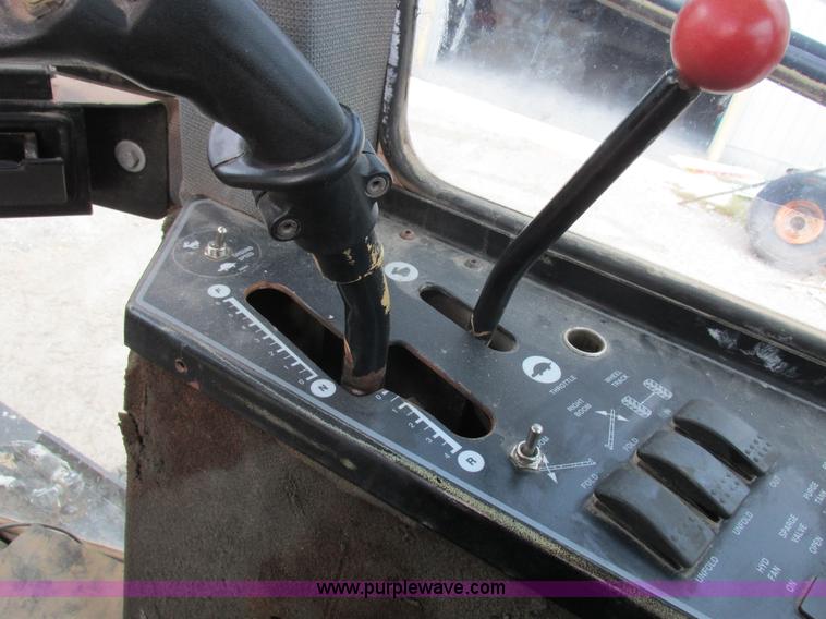 image for item K2229 Wilmar Xplorer 6200 self-propelled sprayer