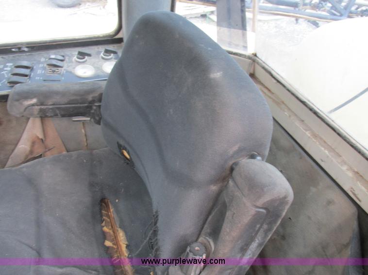 image for item K2229 Wilmar Xplorer 6200 self-propelled sprayer