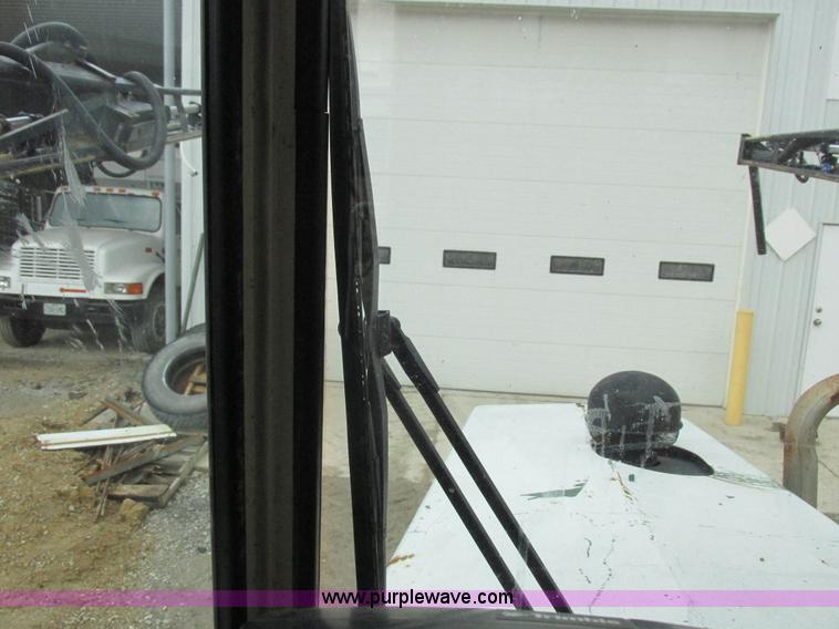 image for item K2229 Wilmar Xplorer 6200 self-propelled sprayer