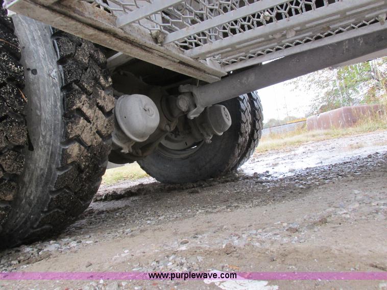 image for item K2230 1986 International 2375 flatbed tank truck